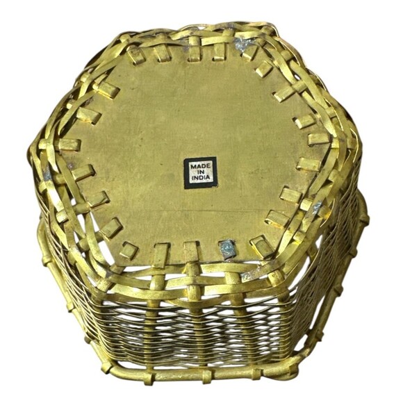Vintage Solid Brass Woven Basket with Handle 4.5" W x 2.5" H Hexagon Shape India - Picture 3 of 3
